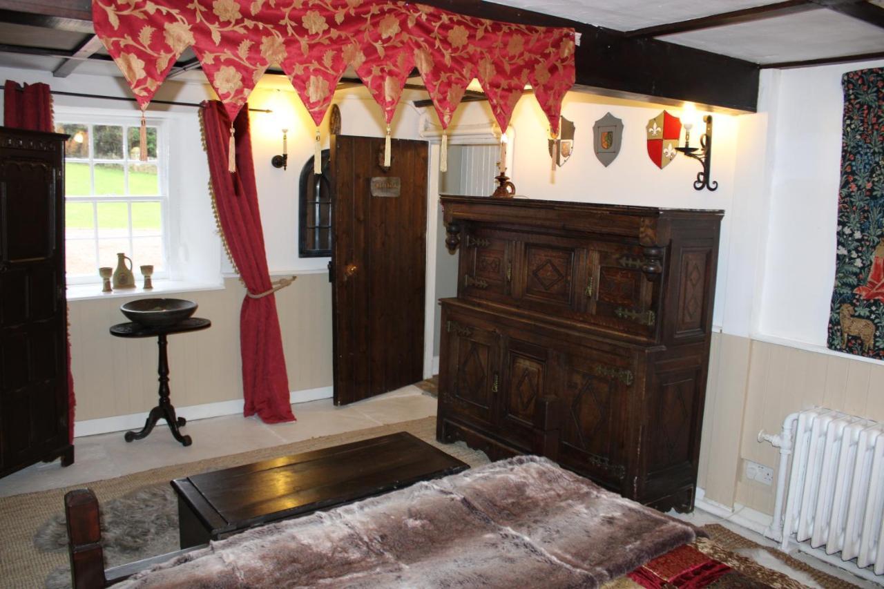 فيلا East Wing Lickleyhead Castle Auchleven المظهر الخارجي الصورة